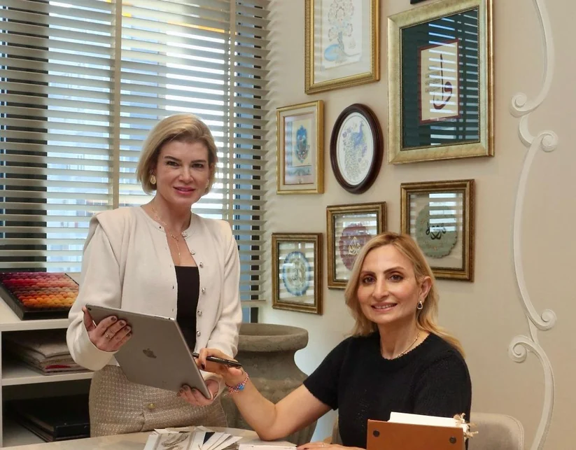 Yeliz Dinçakar ve Ela Keskin